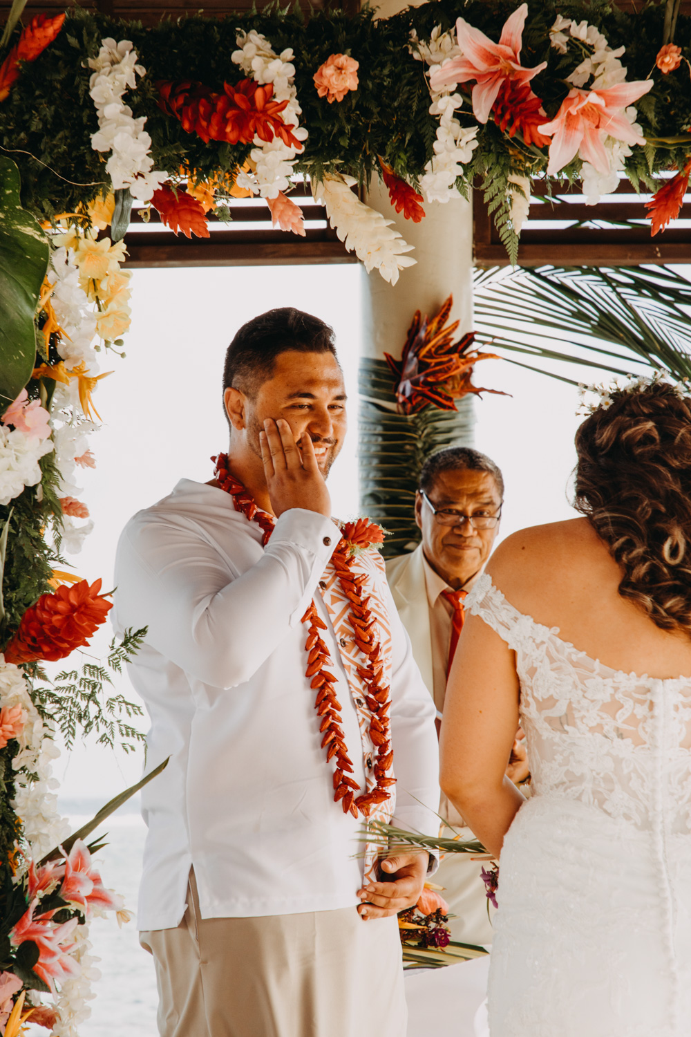 Samoa-tropical-wedding-Saletoga-Beach-resort–30
