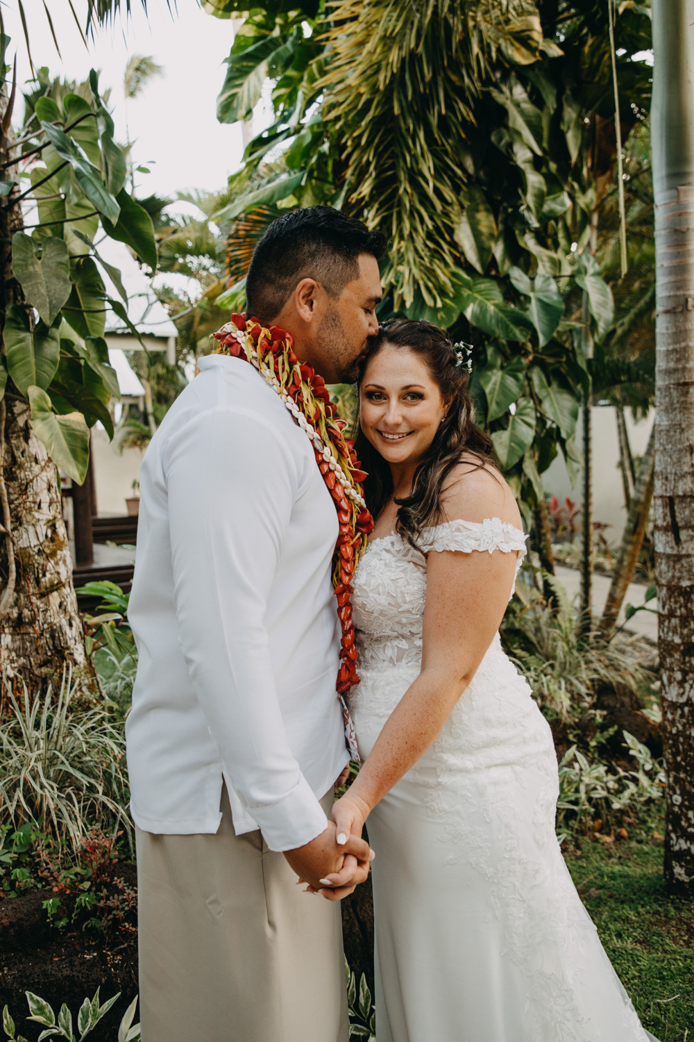 Samoa-tropical-wedding-Saletoga-Beach-resort–72