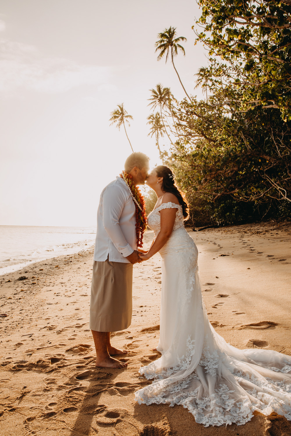 Samoa-tropical-wedding-Saletoga-Beach-resort–80
