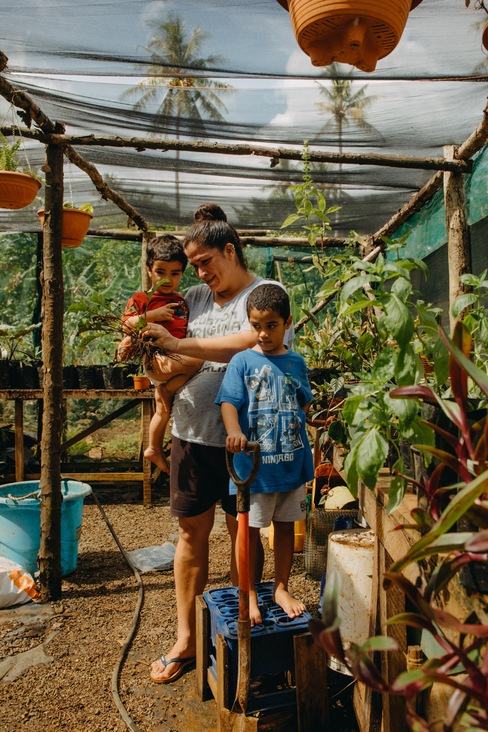 Womenfarmers-Samoa-organicfarm-healthyeating-farmer-agriculture-documentary-photography-documentaryfilm-organicfarming-0136
