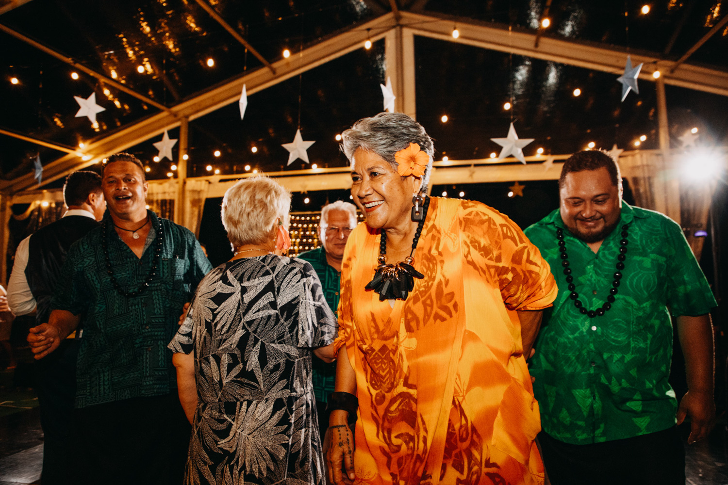 Samoan-Maori-traditional-tropical-wedding-O+G-112